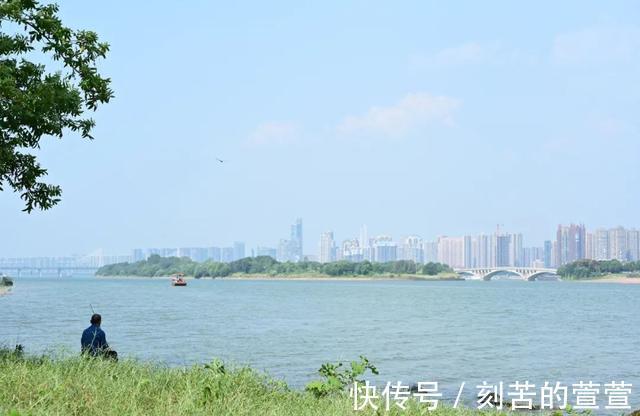 江涛|涌入长沙的年轻人实现买房自由，月薪5000也活得快乐