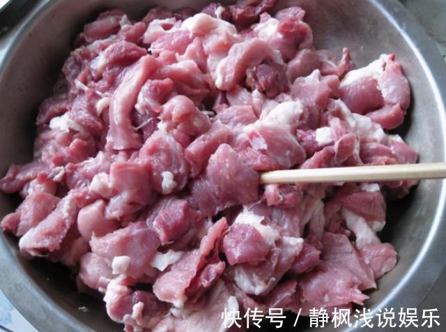 晾晒|灌腊肠,记住“4窍门”,腊肠口感棒味道香,无腥味,十分正宗