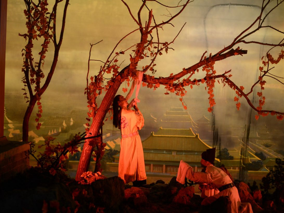 立碑|史上最牛太监跟皇帝埋在一起，顺治、康熙都立碑歌颂他！