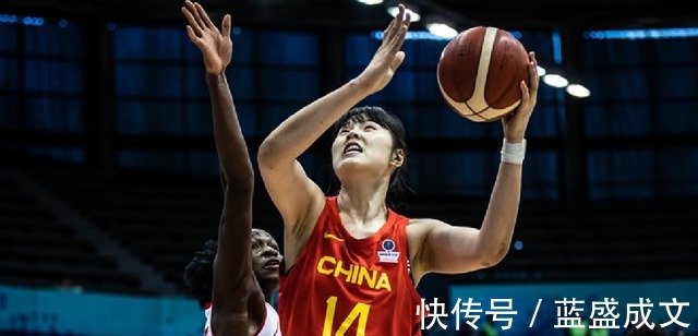 李月汝|两连胜!中国女篮提前拿到世界杯门票,李月汝21+11黄思静11+14+8!
