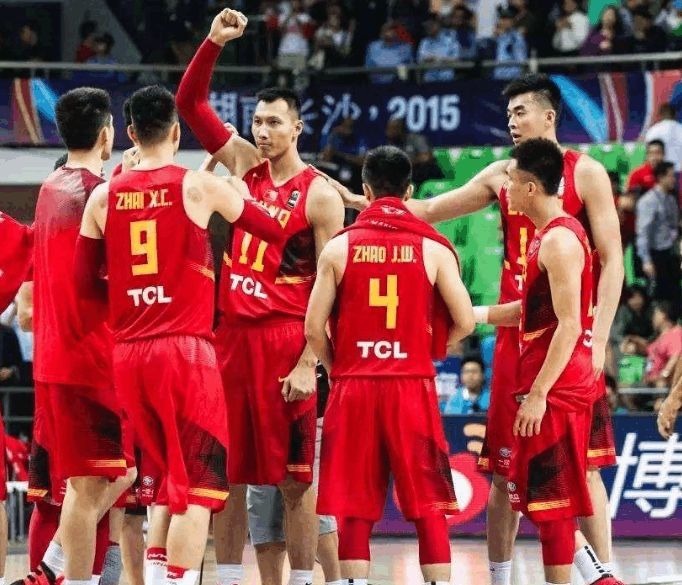 中国男足|限薪!重视青训!国足归化也没用,感谢姚明,彻底拯救中国男篮
