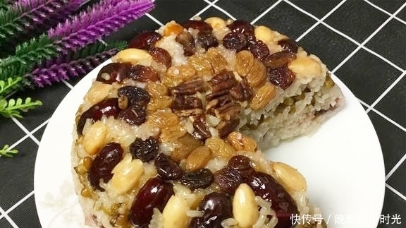超实用八宝饭教程,泡一泡洗一洗,香甜软糯又补血,不费力更省事