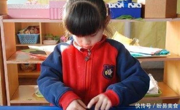 尿裤子|“李老师,对不起”5岁孩子妈妈道歉后,引其他家长“围攻”