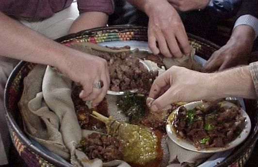 香肠|上了年纪后，牢记要管住嘴！营养专家劝告：4类食物最好少吃！