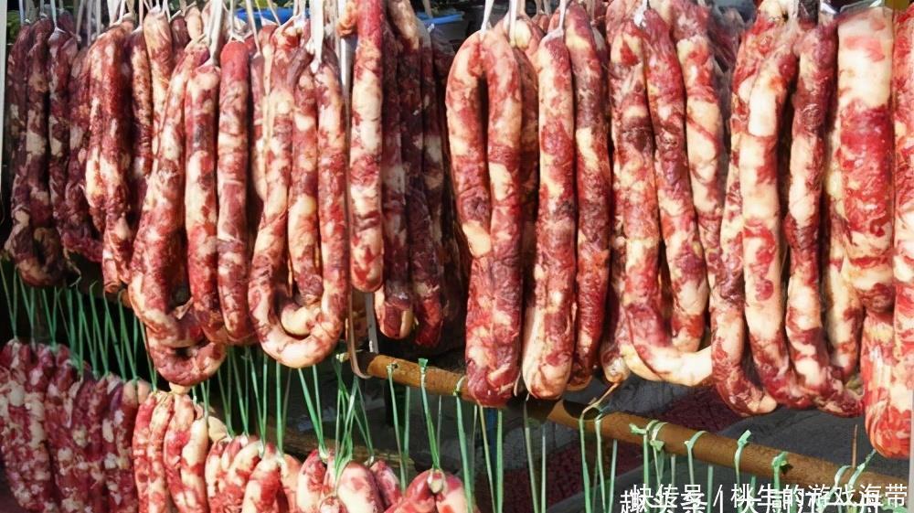 想吃灌香肠的要收藏,教你秘制做法,一次做10斤,香肠鲜香又入味