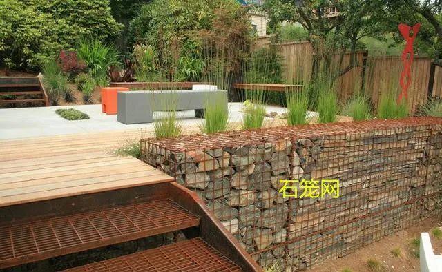 视觉效果|院子错层设计，错落有致一次拥有2个庭院，早知道我家也这样装了