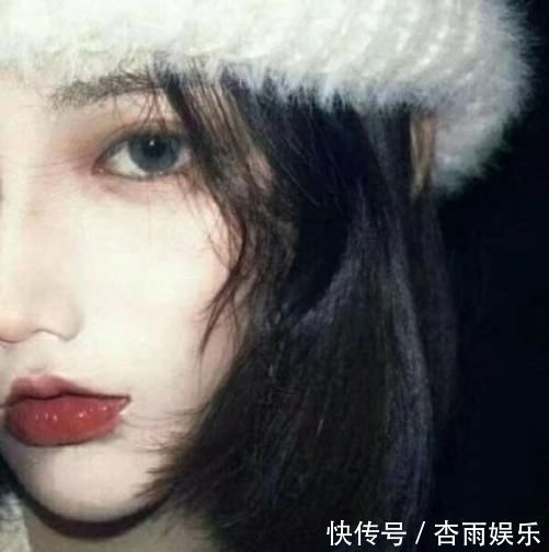 女孩子想拥有“樱桃嘴”这3习惯不能有,否则迟早变“香肠嘴”