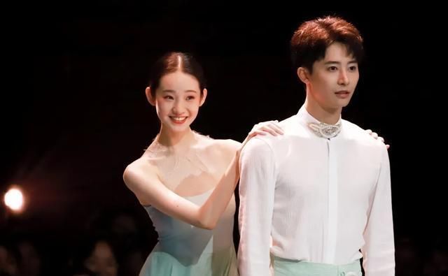 美在气韵,美在身段,什么是不争不抢的古典美