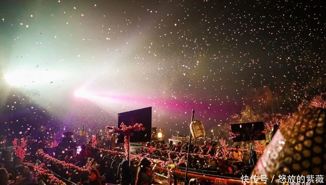 “一起向往”引爆剧综新品,《桃花源记》开启湖南卫视营销新时代