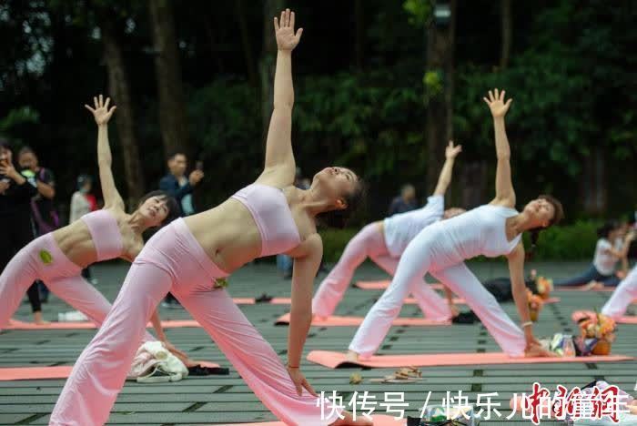 徐琳|四川峨眉山森林瑜伽节启幕