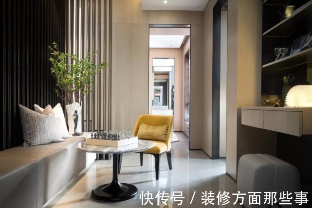 现代|120平简约风四居室,移步异景间,经过淬炼的现代美学悄然而出