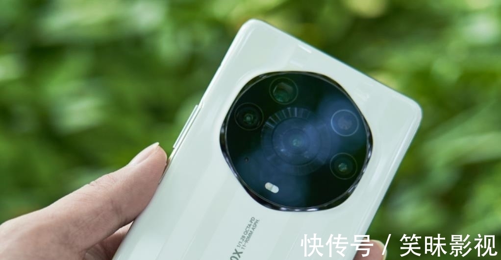 P50Pro|荣耀顶级机皇降价出售，12GB+512GB+100倍变焦，体验不输P50Pro