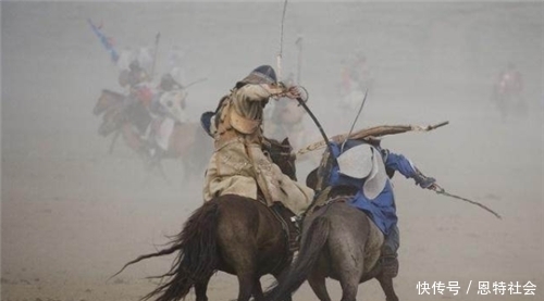 卫兵|成吉思汗被噩梦吓醒,次日便对枕边妃子说:你今天要和站岗卫兵住