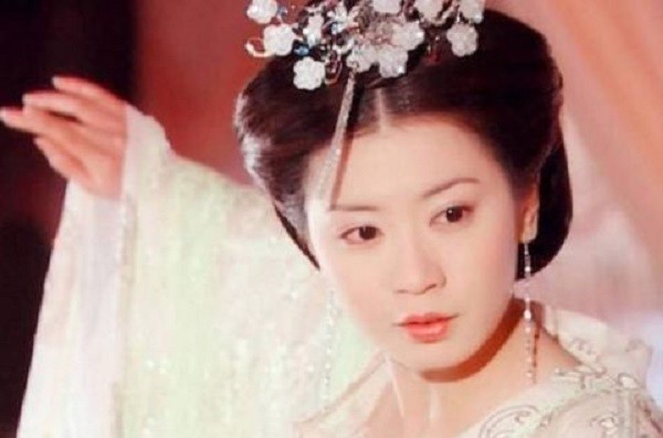 武则天名字来源于孔子的《论语》