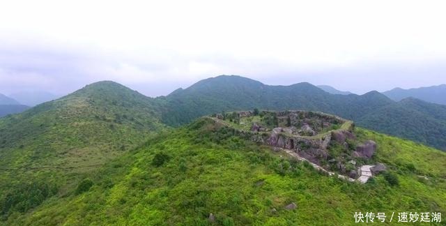 中薪|福建山区散落千座古寨，用来防御古代土匪，被誉为南方建筑奇葩