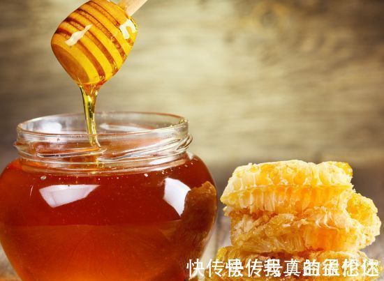 鲫鱼豆腐汤|常吃豆腐对身体好，但有4个禁忌要清楚，小心吃错进医院！