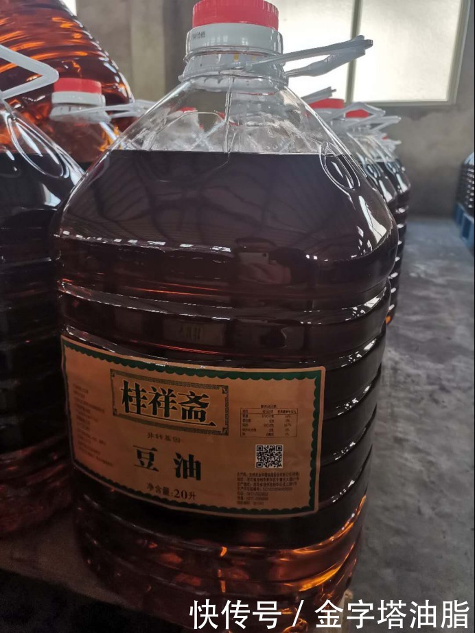 纯正食用油好?还是调和油好?今天我们就来看一看