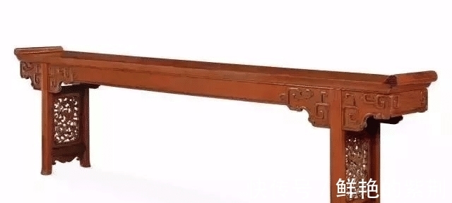 官帽椅&20多吨的黄花梨就出了17件家具,标价1.9亿,卖了5年都卖不出去!