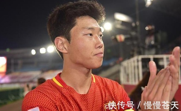 张稀哲|国足3名国脚被曝退出国足?张稀哲终于扛不住了,另外2人早该走了