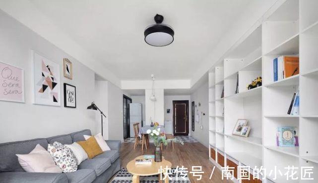 邻居|邻居家在客厅打了一整排柜子,没想到好处这么多,想照搬回家!