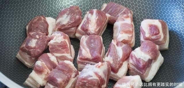 正月十五元宵节,家宴菜单已备好,5荤4素1汤上一桌,十全十美