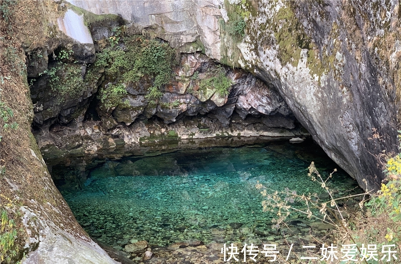 杜鹃花|苍山为什么叫点苍山，风花雪月的爱情之地，是否想来一次奇幻之旅