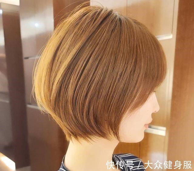 发量 烫烫染染剪剪就是美,想换发型看这里,100多款够不够!