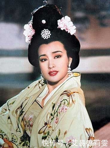 武则天|武则天的无字墓碑为什么至今没有人能懂！墓地的位置也有讲究！