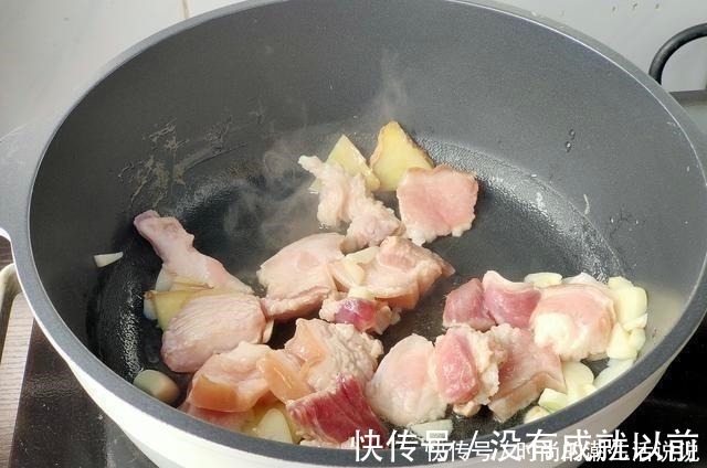 教你做一道下饭家常菜，食材简单，做法也是看一次就会