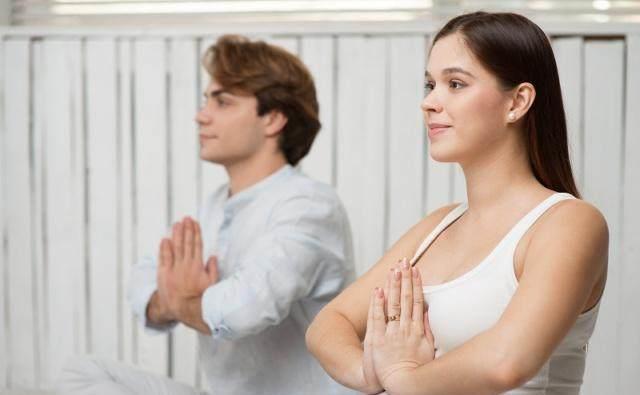 所有人|孕6个月的准妈妈,做四维时发现胎儿畸形,原因给所有人都提了醒