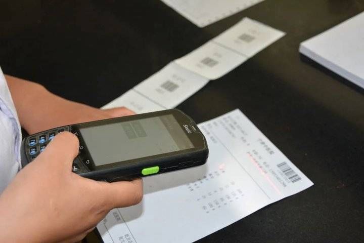 药房|从“人等药”到“药等人”,宁津这个智慧中药房是怎么做到的?