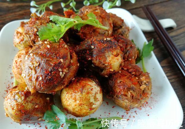 毛蛋|鸡蛋、鸭蛋、鹅蛋、鹌鹑蛋,哪种更健康?医生:这3种蛋建议少吃