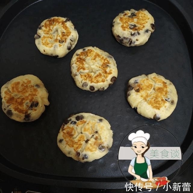 酥脆|儿子看我做这饼满脸嫌弃, 出锅后争着吃, 酥脆香甜, 还怨我做少了