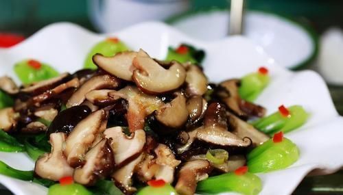 长寿|会吃的人最长寿，冬天多吃3种食物，补足气血、增强体质！