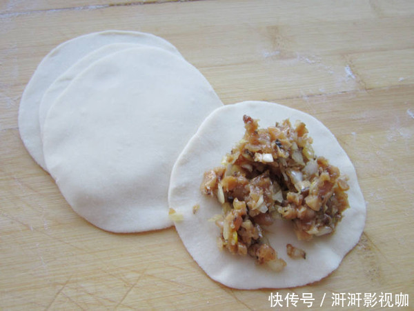  饺子|白菜韭菜靠边站，这两样包饺子特香，提高免疫力，吃了上顿想下顿