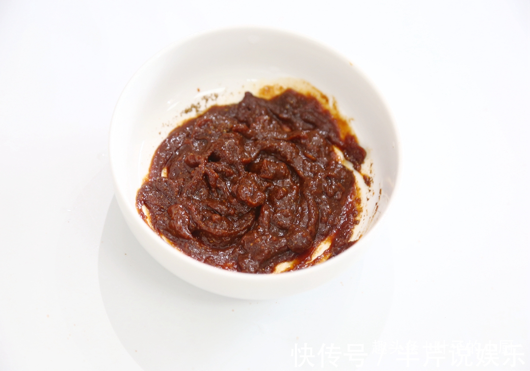 葱花饼吃了几十年，第一次发现如此妙招，太棒了！又快又好层层酥