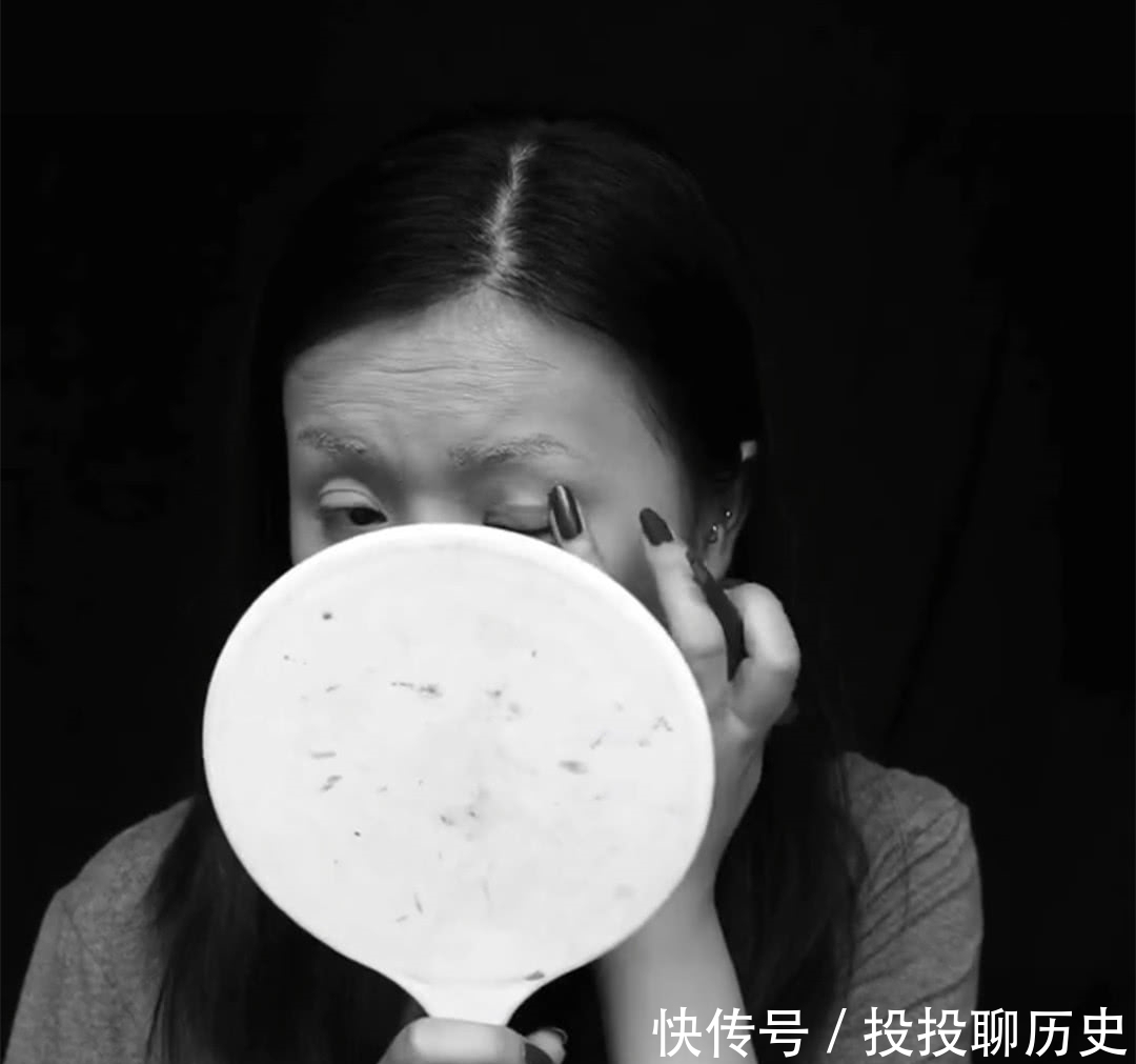 小姐姐“反串”仿妆荷兰弟,开局:别毁我男神,结局:能把手寄来吗?