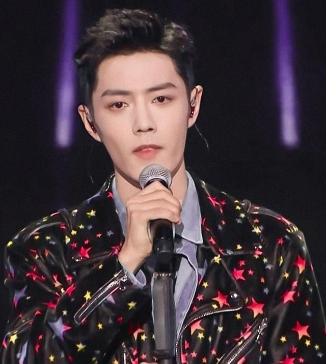 肖战|好消息！肖战力压群雄蝉联冠军，粉丝祝福离不开四个字