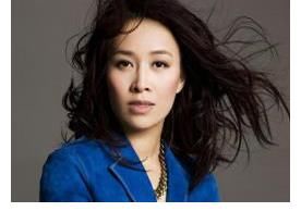 话筒|那英:拿起话筒热爱,放下话筒真诚直率