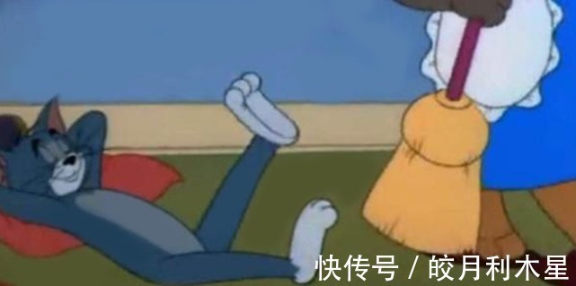 面具|动漫五大未解之谜,柯南什么时候上初中恐怕连作者都不知道