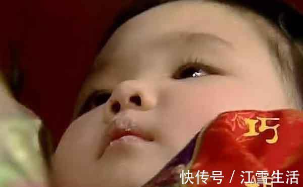 宝玉#贾母为什么与巧姐儿“零互动”?别说宠爱,连口吃的都不给?