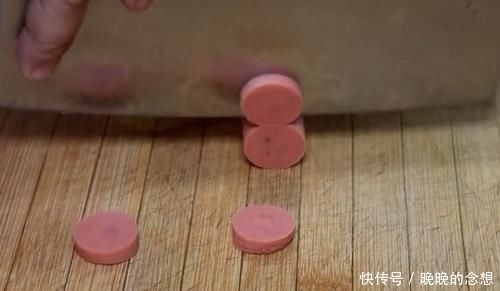 好吃|早餐饼新吃法,馅料丰富,鲜香美味,几分钟一张,好吃到停不下来