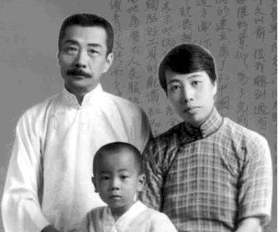 名人|鲁迅去世时,惊动了哪些名人为他抬棺?