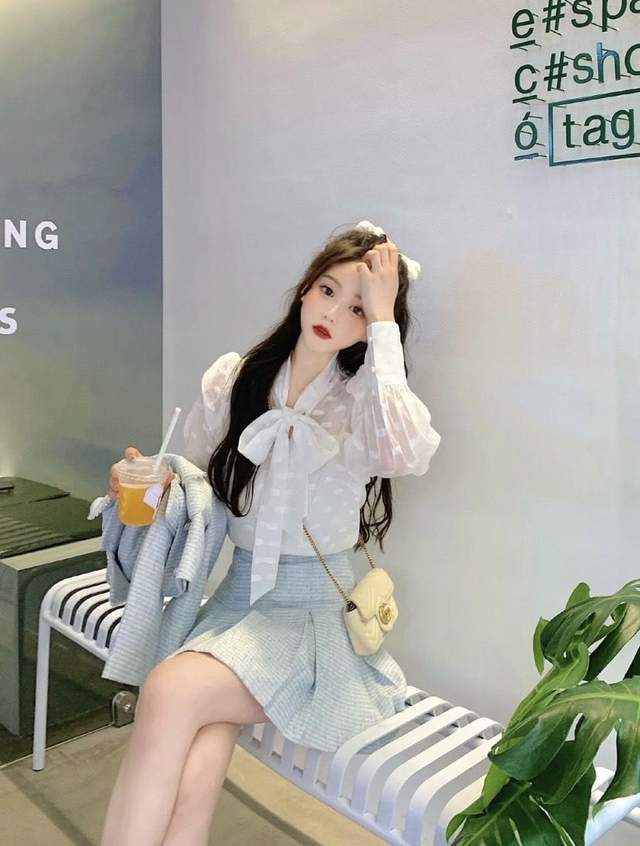 小个子|秋天一定要穿一次“小香风套装”,高级不说还显白,美进骨子里