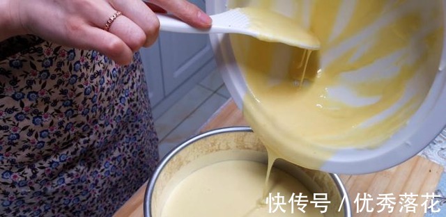 3个鸡蛋1瓶酸奶,不用烤箱不用油,简单一做,孩子吃的香!