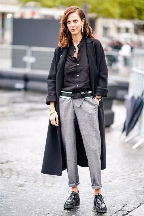 皮衣 年后穿靴易闷脚,换上今年流行的“布洛克鞋”,优雅又时髦