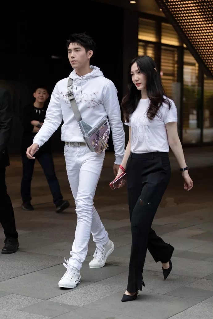 高级|时尚高跟鞋穿搭,简约的时尚也变得高级