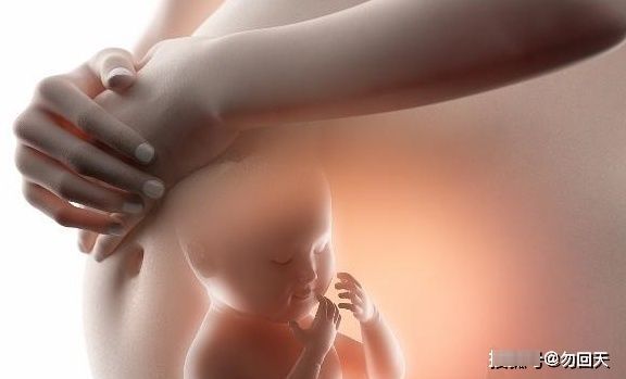 肚子|同样是怀孕，有的不显怀，有的肚子却大得像球？可能离不开这4点