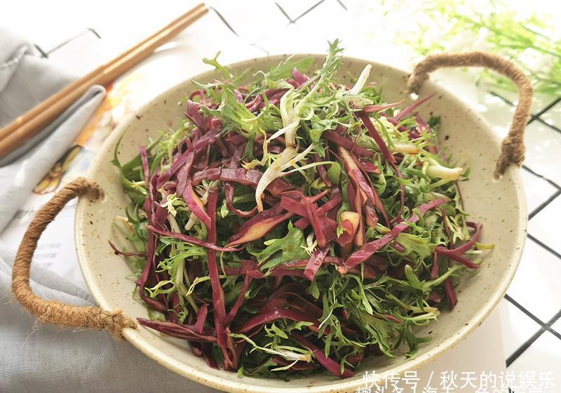 过节吃腻了肉菜,来试试这道凉拌菜,5分钟一盘清淡爽口解腻