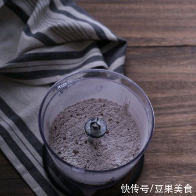 超浓郁的巧克力大司康,双重美味,一口沦陷